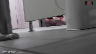 28101650  2018_20th place  The illusion that I was able to take a full-body view of a big one by thrusting it with a camera 49 screenshot 4