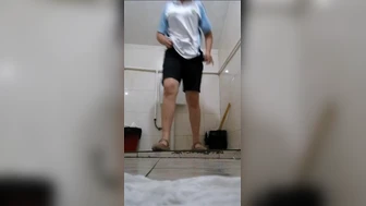 15350906 China Department Store Women's Toilet 1-3 screenshot 1