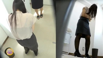 DLSL-402 05 Hidden camera footage in the office: Office lady gets lectured and wets herself 2 screenshot 3