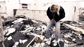 Claudia - In the house ruins screenshot 1