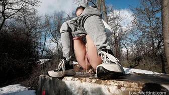 Alexa Throat - Pissing Scene screenshot 4
