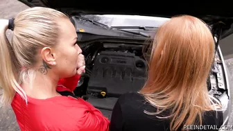 Alena Valkova & Lenka Vyskocilova - Unplanned stop screenshot 2