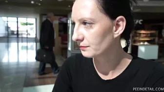 Laura Sivkova & Petra Bludarova - Meeting a friend screenshot 2