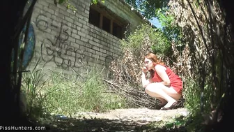 Pee Compilation 69 screenshot 4