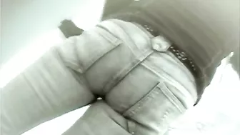 Pee Compilation 93 screenshot 4