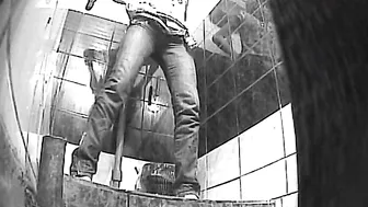 Pee Compilation 97 screenshot 1