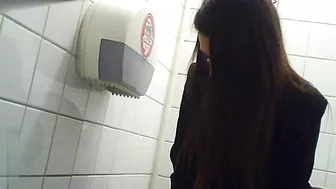 Student toilet compilation 12 screenshot 3