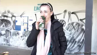 Annie - Full Bladder of Beer (012) screenshot 1