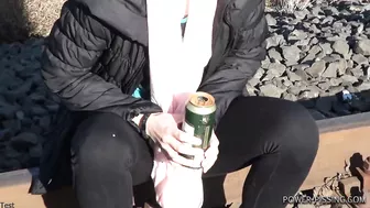 Annie - Full Bladder of Beer (012) screenshot 3